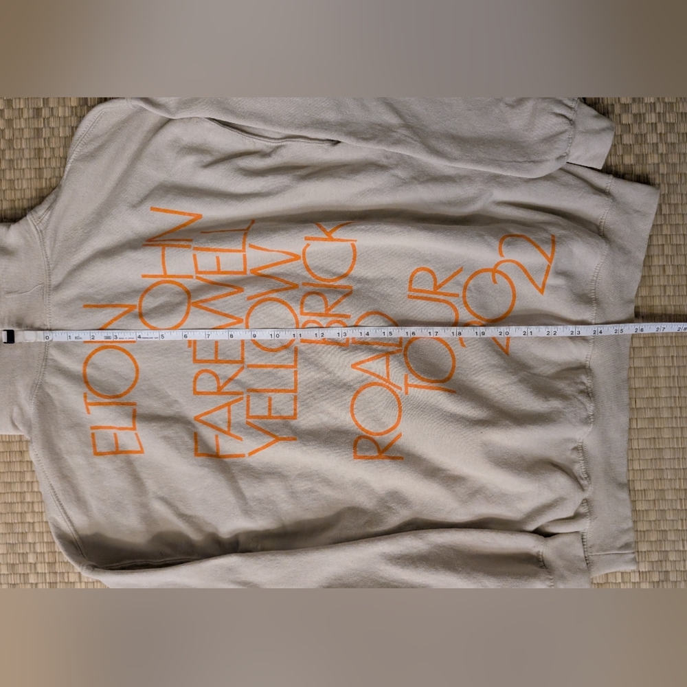 RARE Elton John Farewell Yellow Brick Road Tour 2022 Hoodie Men's Size Large - Picture 6 of 6